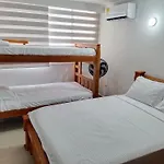 Hermoso Apto, Vista Parcial Al Mar Y Al Centro Historico De Cartagena De Indias
