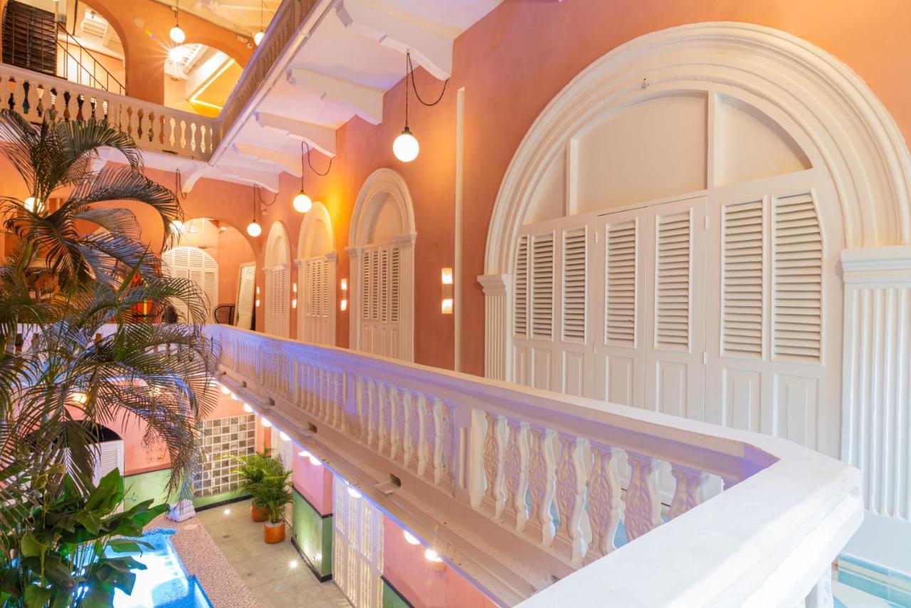 Casa Movida Hostel *