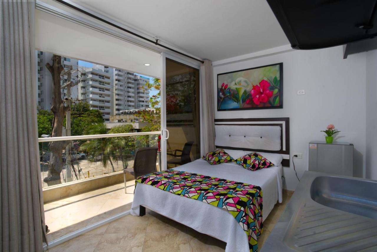 Aparthotel Hollywood 2*