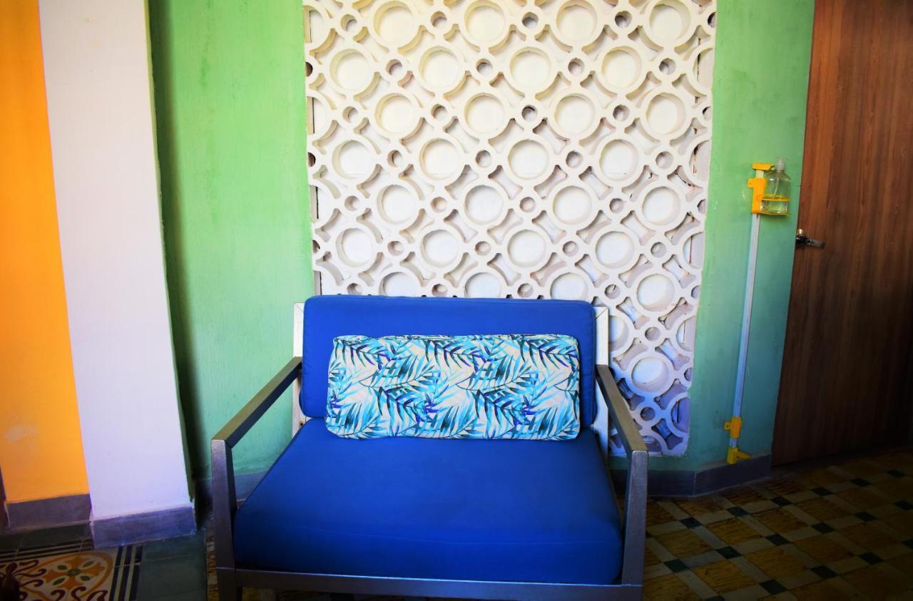 Guest house Casa De La Cruz *