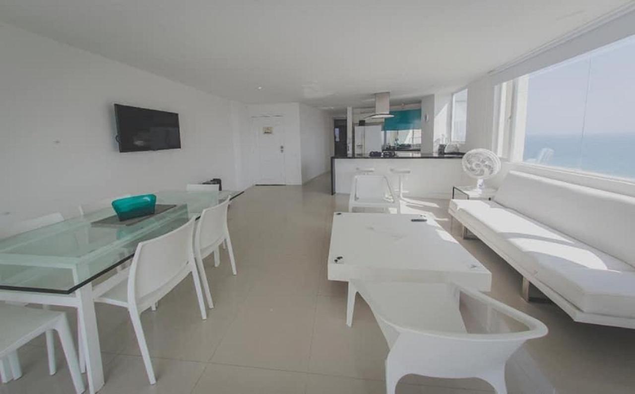 2tc19 Apartamento De 2 Alcobas Frente Al Mar Con Aire Acondicionado Y Wifi Para 6 Pesronas Apartment
