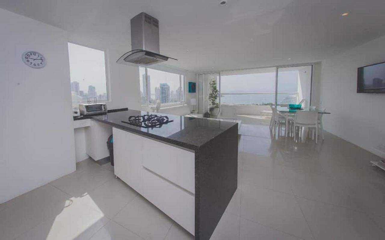 2tc19 Apartamento De 2 Alcobas Frente Al Mar Con Aire Acondicionado Y Wifi Para 6 Pesronas * Cartagena