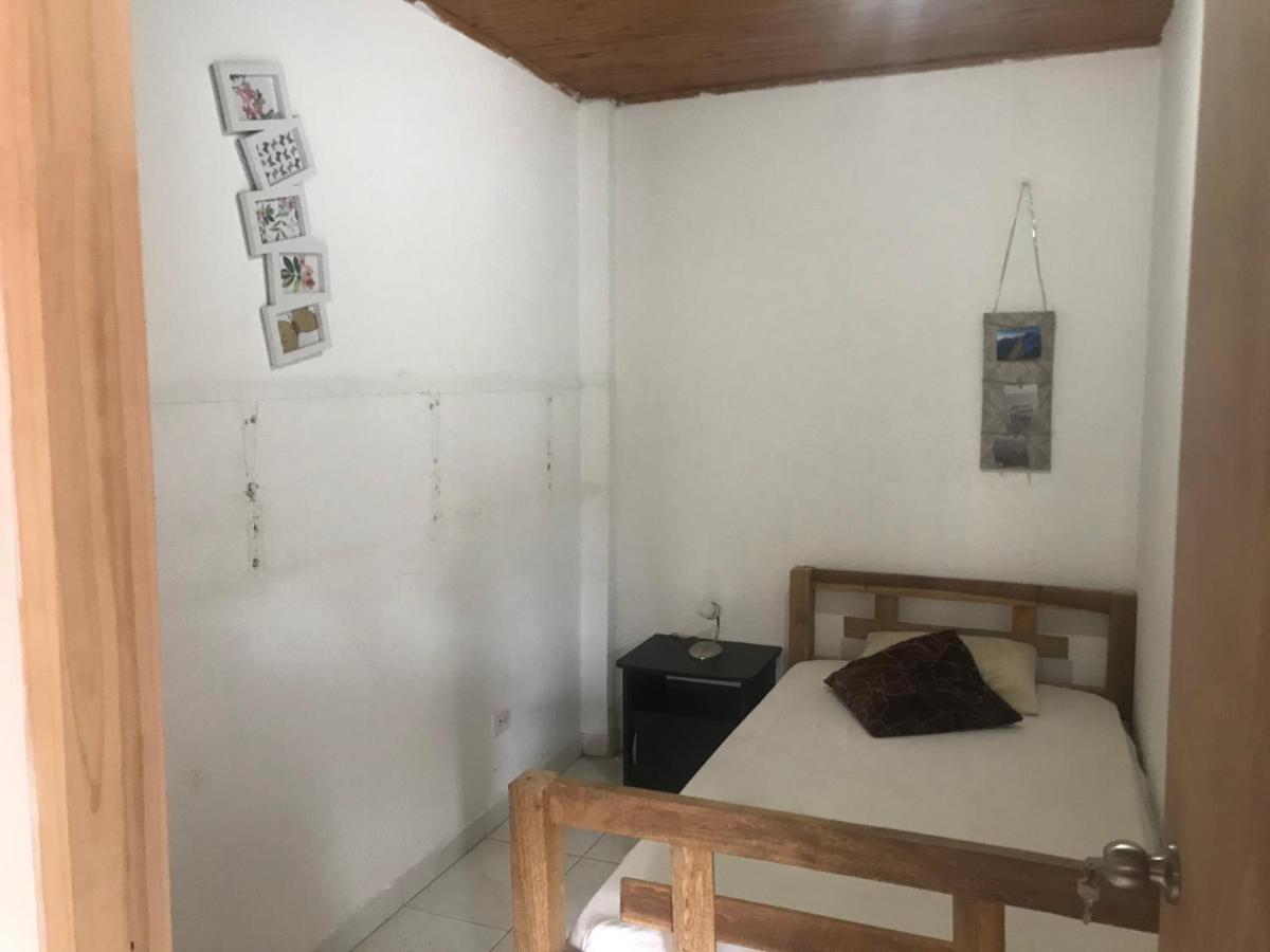 Homestay Castillo 11 *