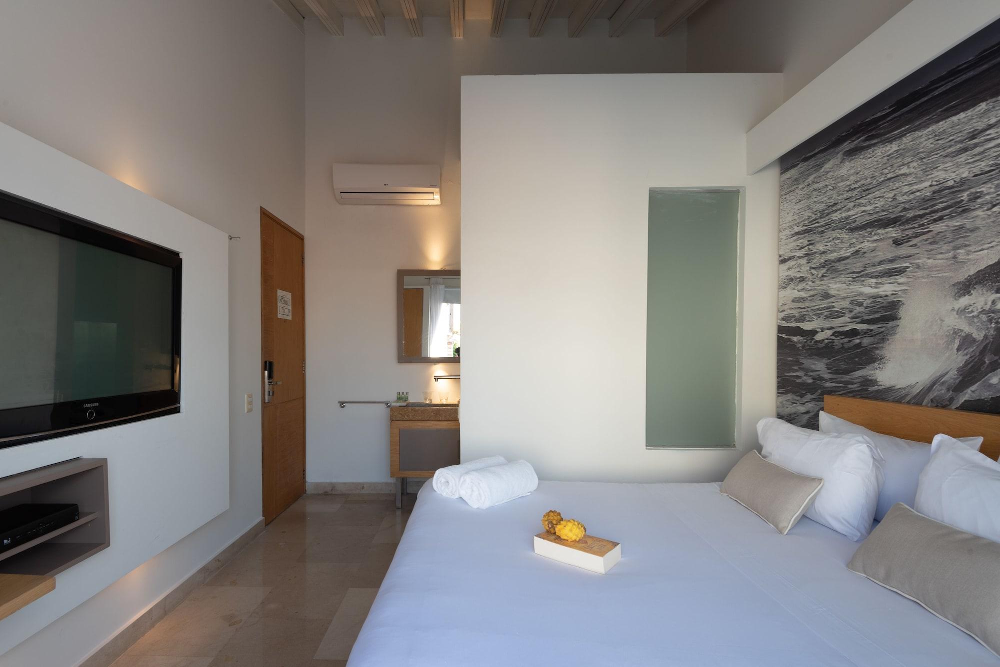 Hotel Delirio 4*