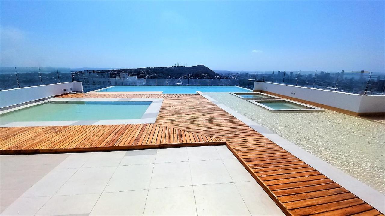 Apartamento P18 2bd 2ba Brand New! 8 Blocks To Old Steps To The Cartagena