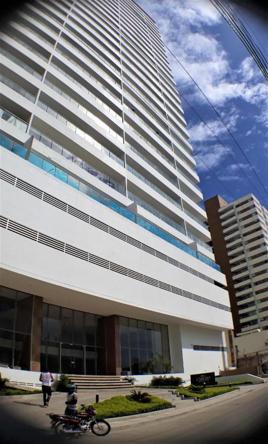 P18 2bd 2ba Brand New! 8 Blocks To Old Steps To The Apartamento *