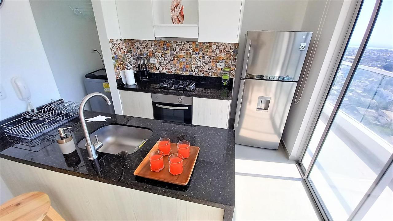 P18 2bd 2ba Brand New! 8 Blocks To Old Steps To The Apartamento Cartagena