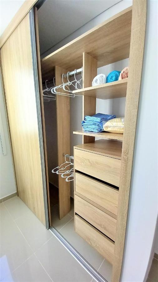 P18 2bd 2ba Brand New! 8 Blocks To Old Steps To The Apartamento Cartagena