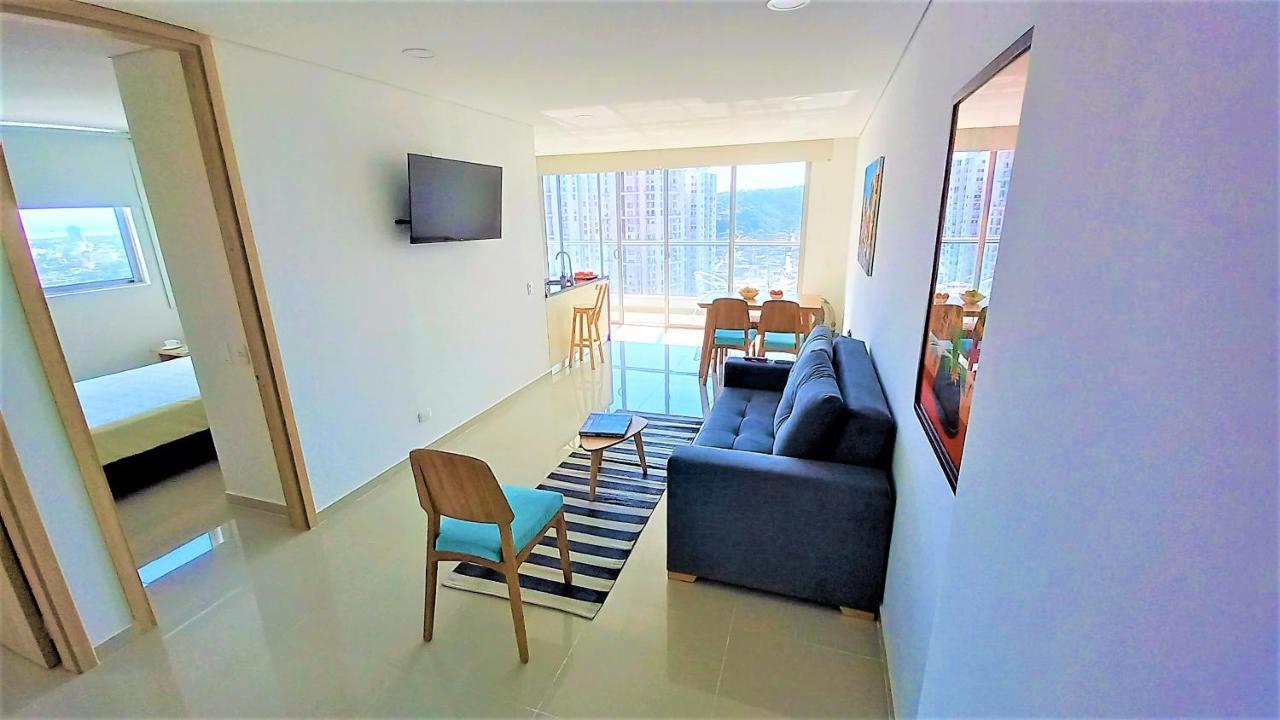 Apartamento P18 2bd 2ba Brand New! 8 Blocks To Old Steps To The