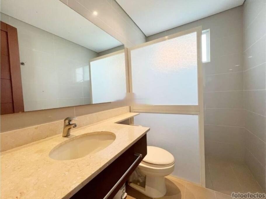 Villa Casa Arcoiris: Espectacular Casa En Con Acceso Directo A La Playa *