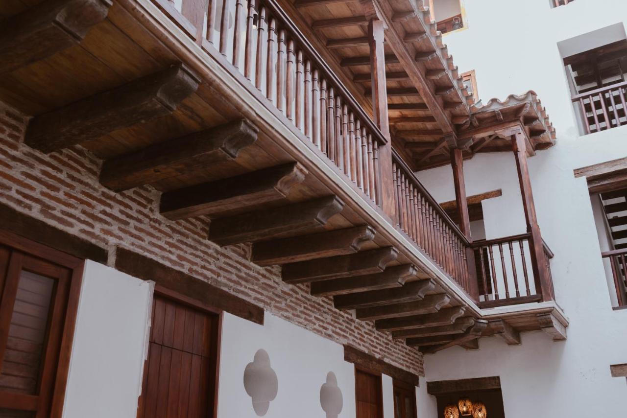 Voila Getsemani Hotel *