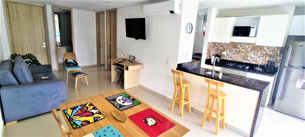 P18 2bd 2ba Brand New! 8 Blocks To Old Steps To The Apartamento *