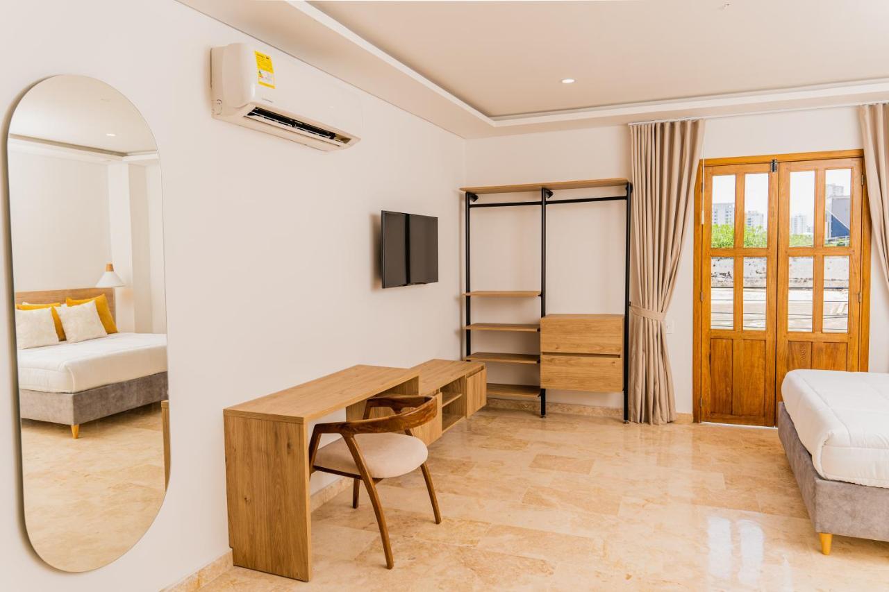 Aparthotel Del Mar