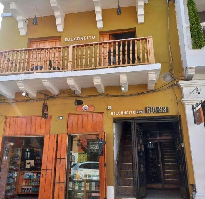 #10-33 Guest house