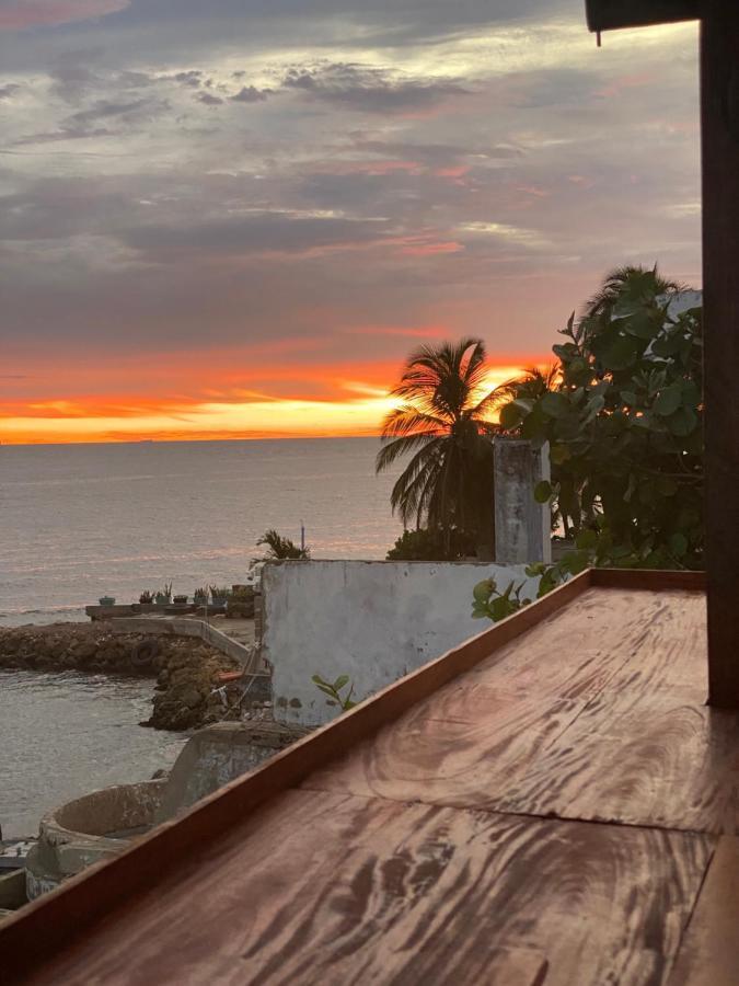 Casa Playera El Laguito Guest house