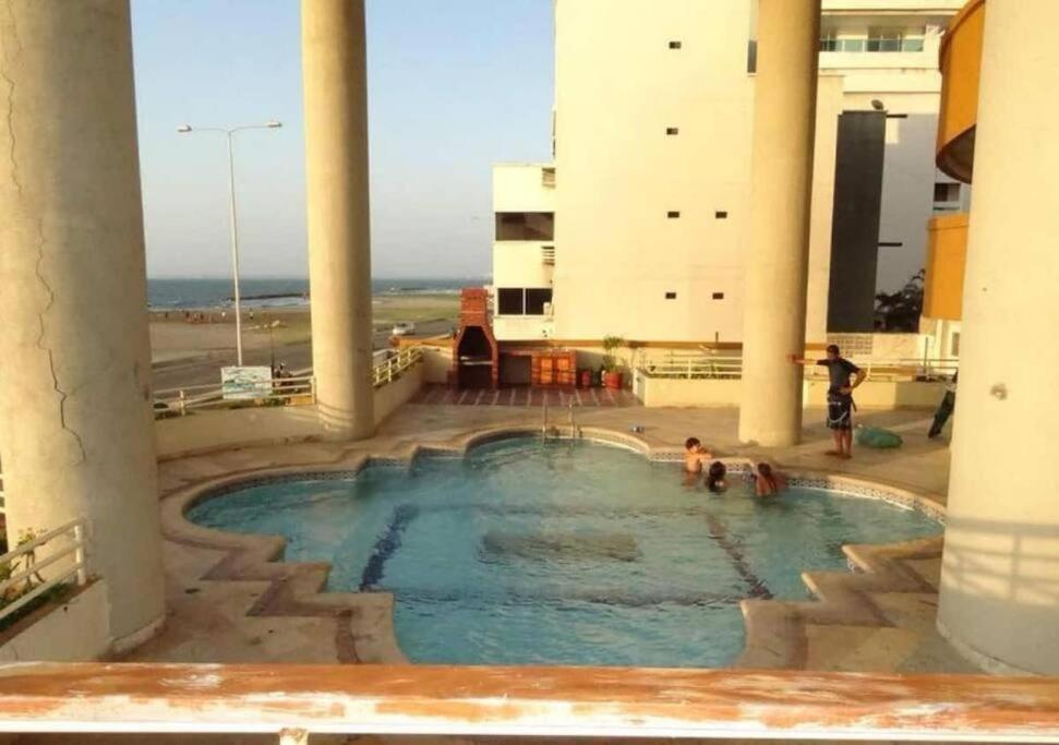 Apartamento Con Vista Al Mar Y Cerca Al Centro - 903 Cartagena