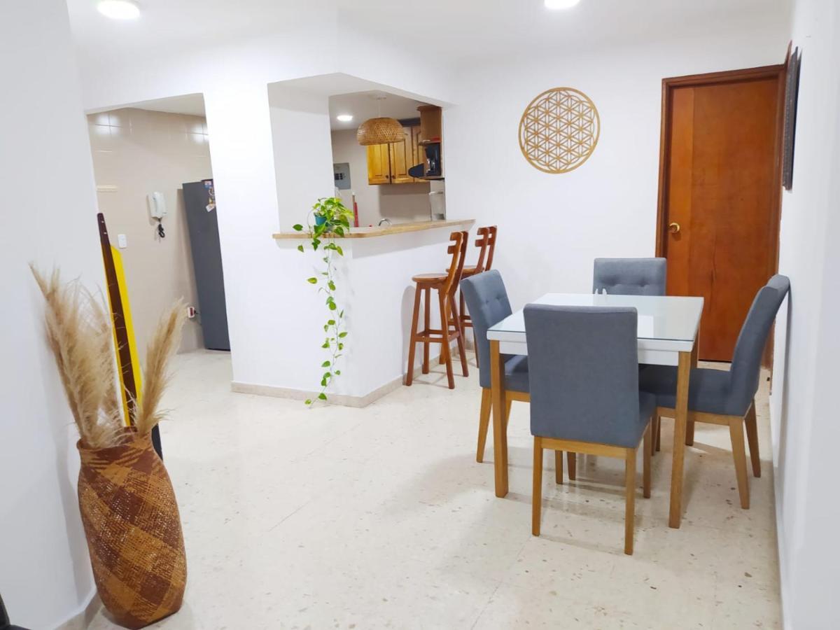 Apartamento Con Vista Al Mar Y Cerca Al Centro - 903 Apartment *