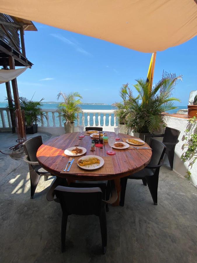 Casa Playera El Laguito Guest house