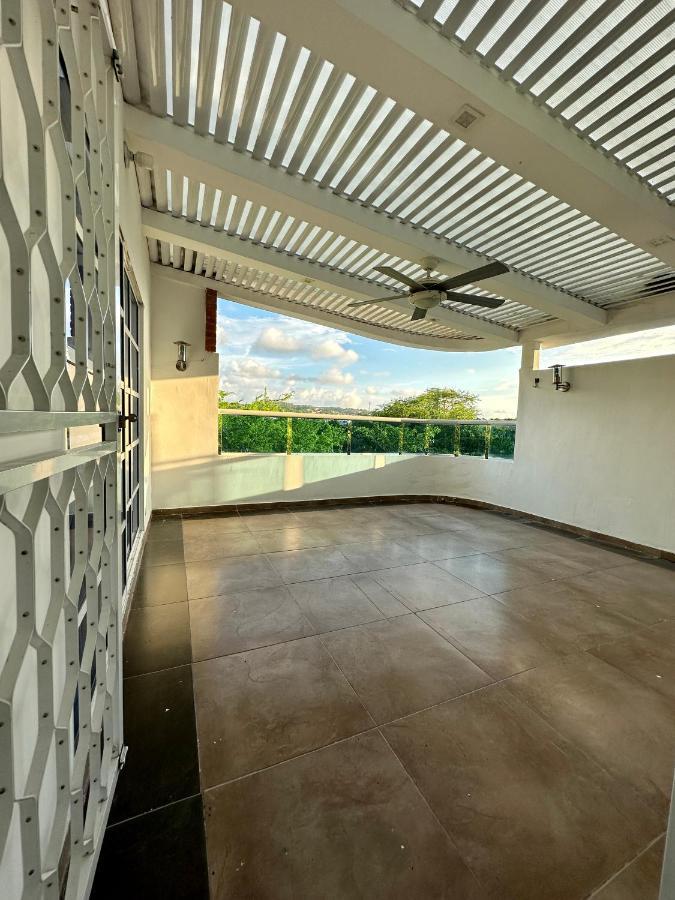 Apartamento En Crespo Cerca Del Aeropuerto Y La Playa *