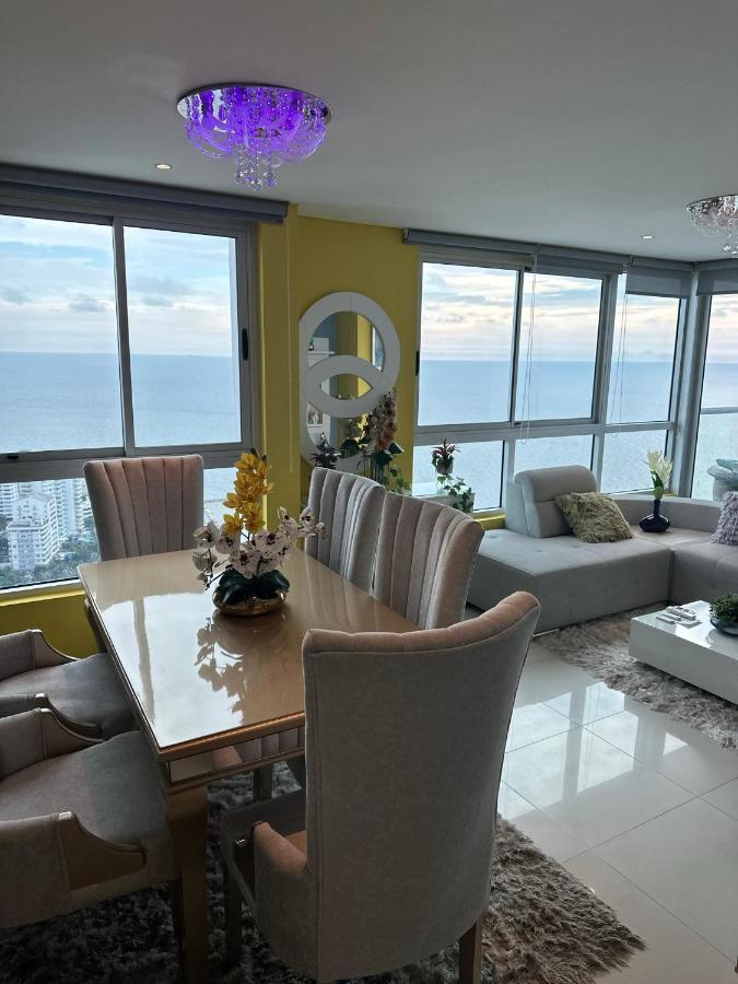 Apartment Palmetto Beach Climb