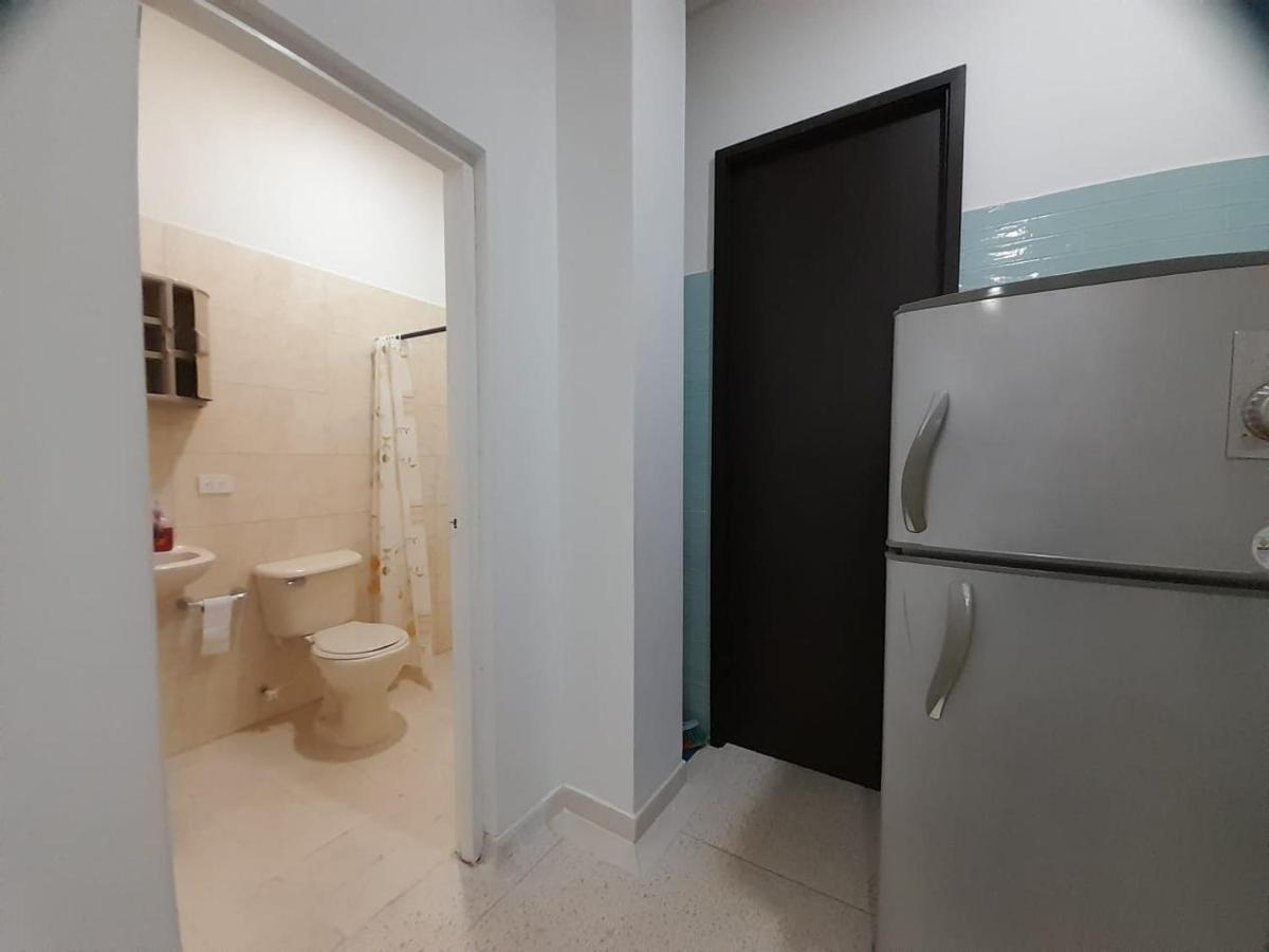 4p Apartment *