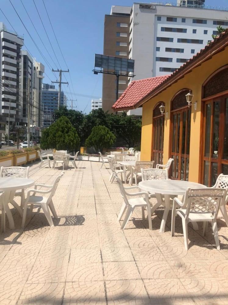 San Martin Hotel