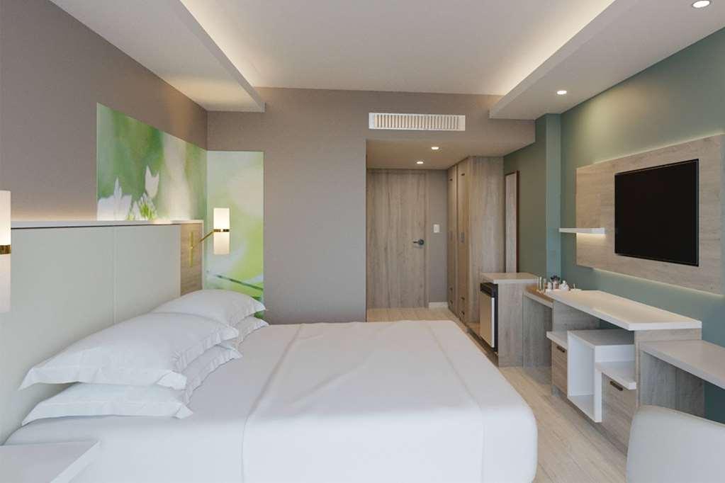 Wyndham Garden Hotel