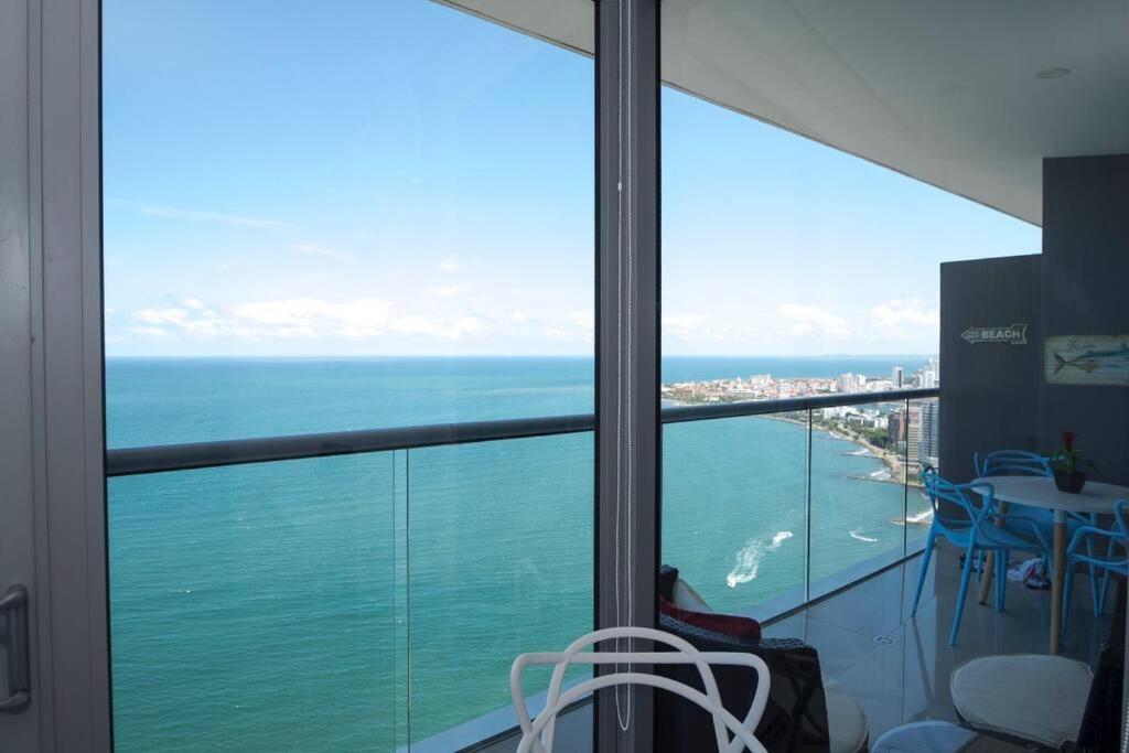 Beautiful . Incredible Ocean Views, Morros
