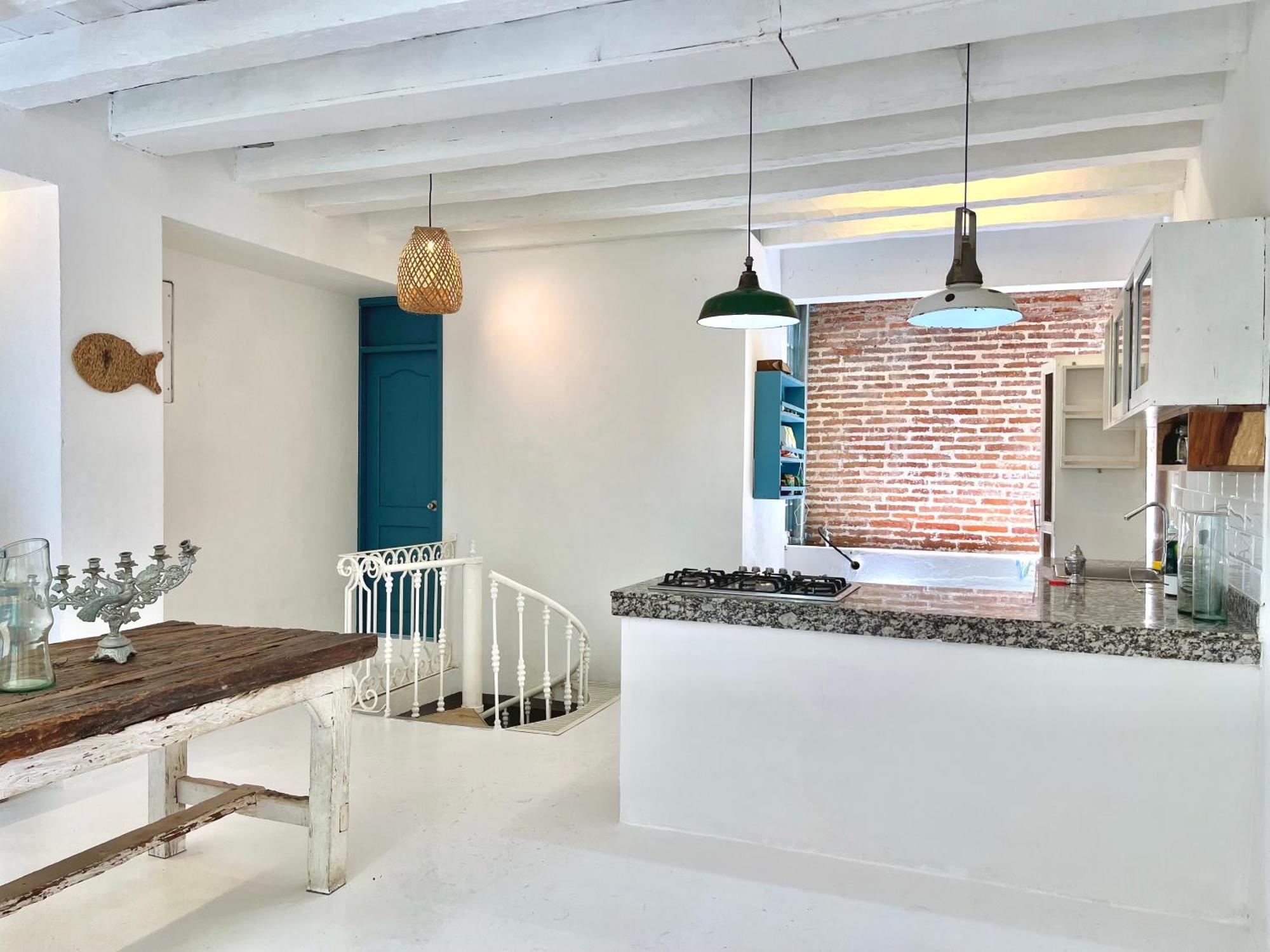 By Calamari Homes - Casa Aura Victoria Walled * Cartagena
