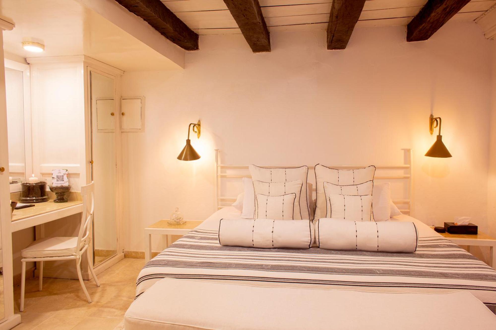 Hotel Leones De Alba Boutique 5*