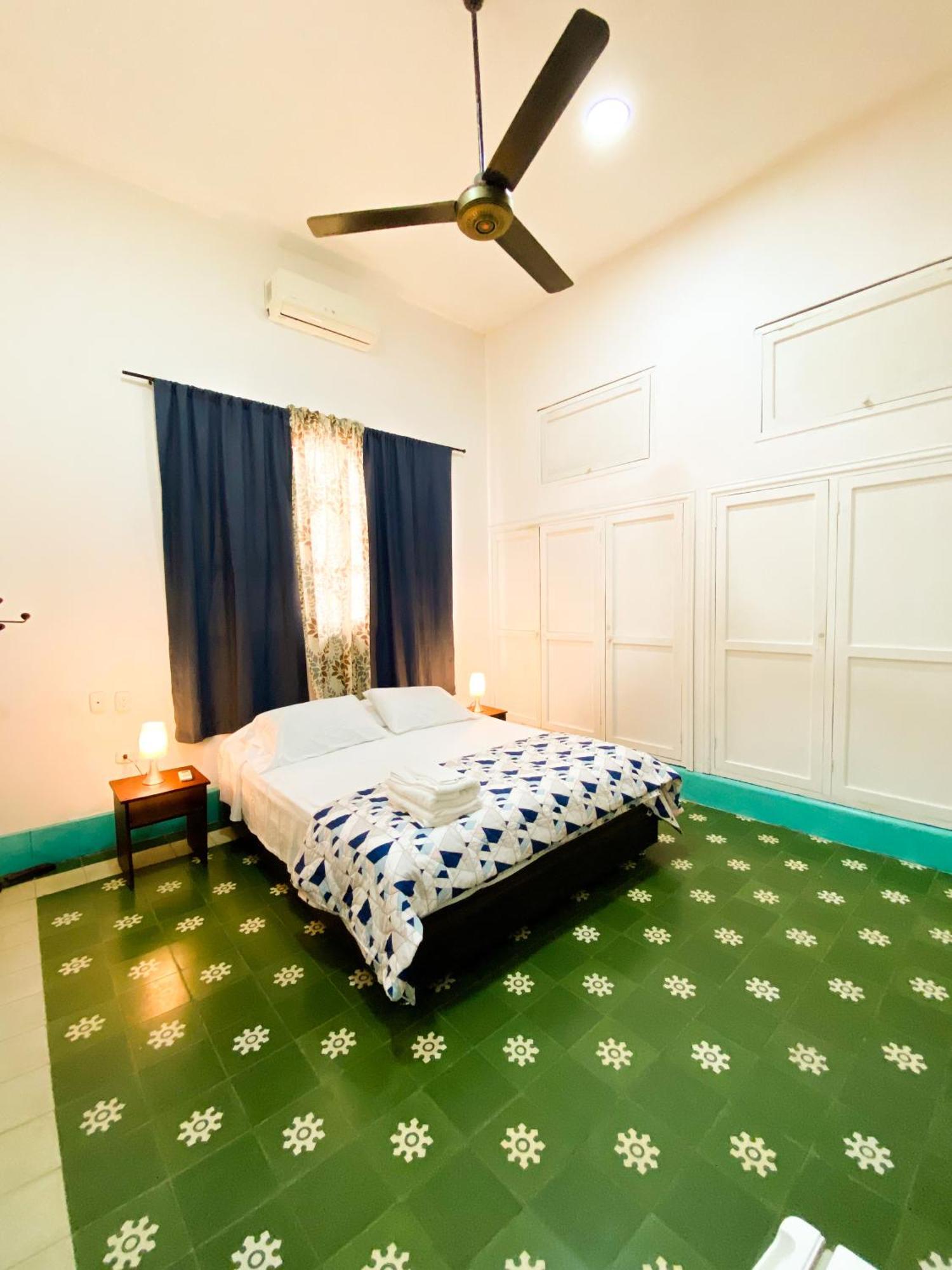 Mansion Bahia Manga Bed & Breakfast 2*
