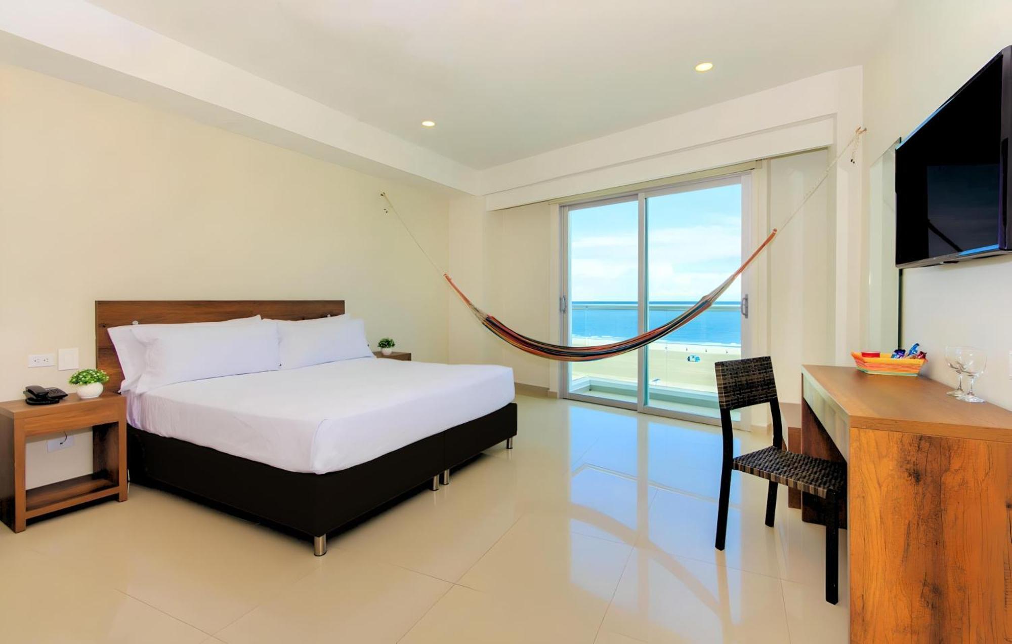 Hotel Summer Frente Al Mar 3*