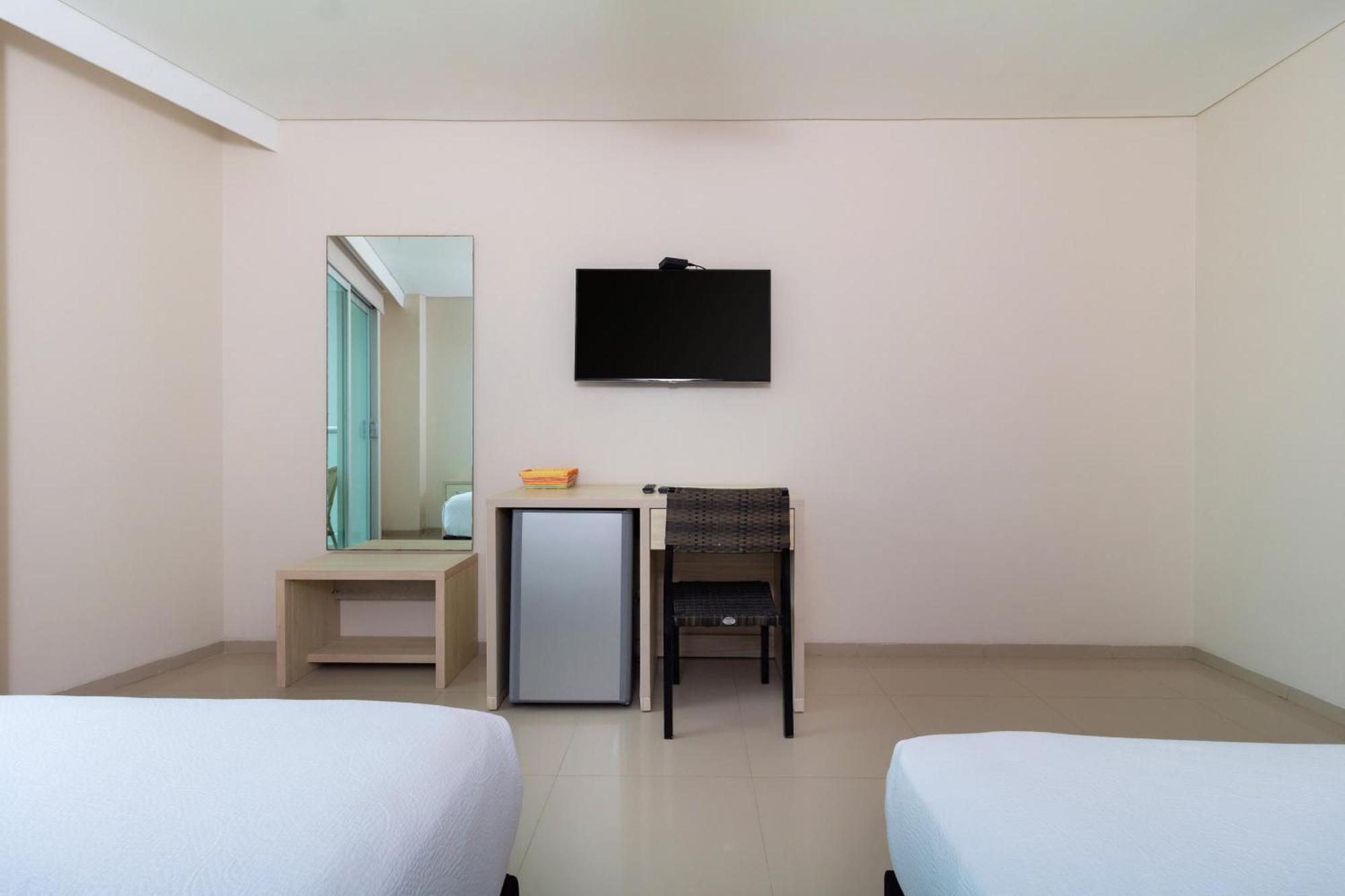 Hotel Summer Frente Al Mar 3* Cartagena