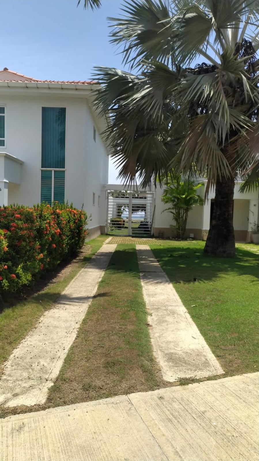 Casa Arcoiris: Espectacular Casa En Con Acceso Directo A La Playa Villa Cartagena