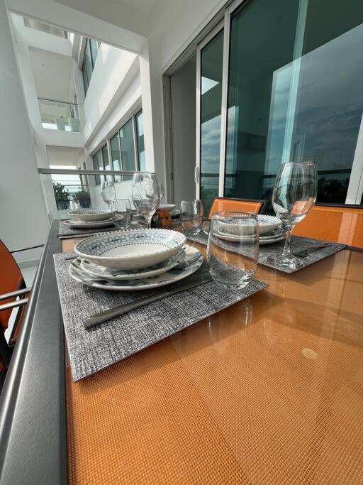 Apartment Beachfront Luxury