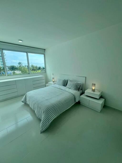 Beachfront Luxury Apartment