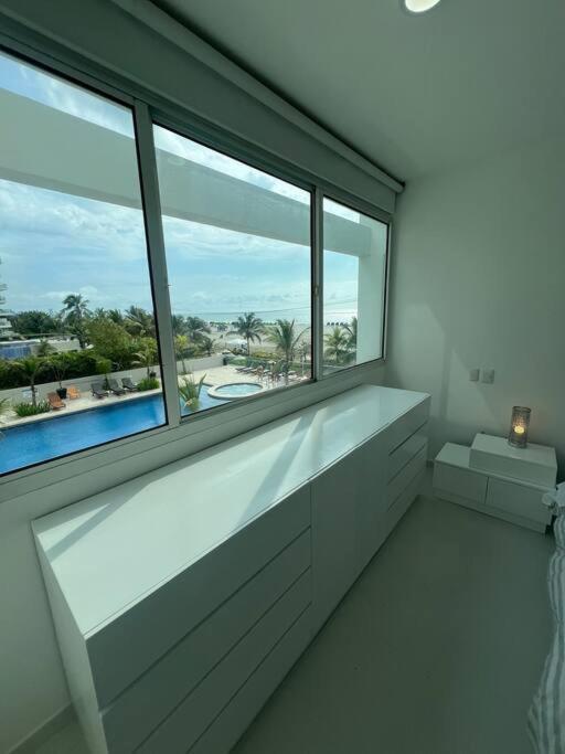 Apartment Beachfront Luxury