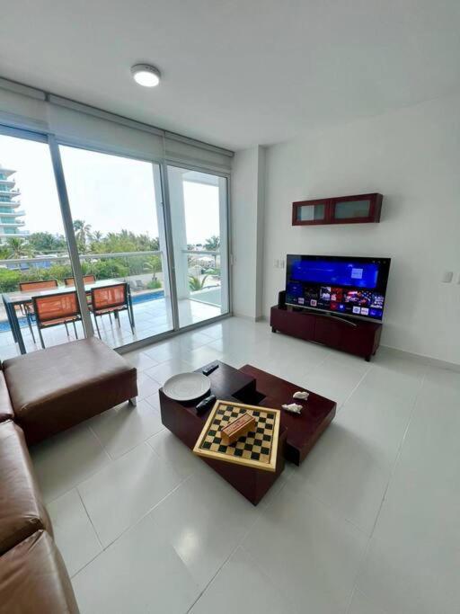 Beachfront Luxury * Cartagena