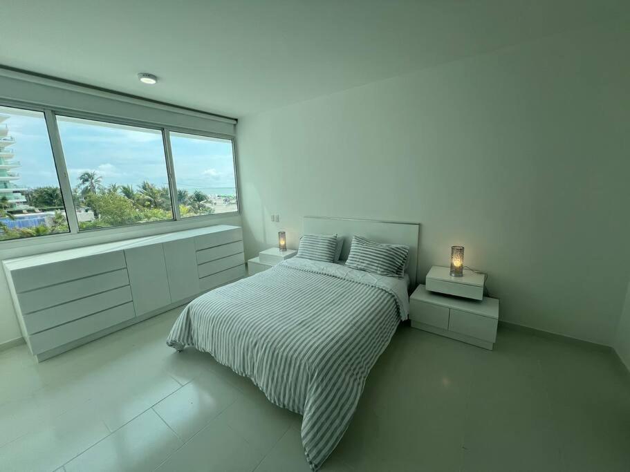 Apartment Beachfront Luxury