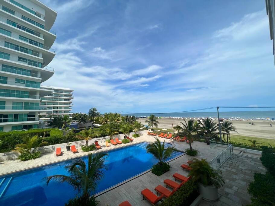 Apartment Beachfront Luxury *
