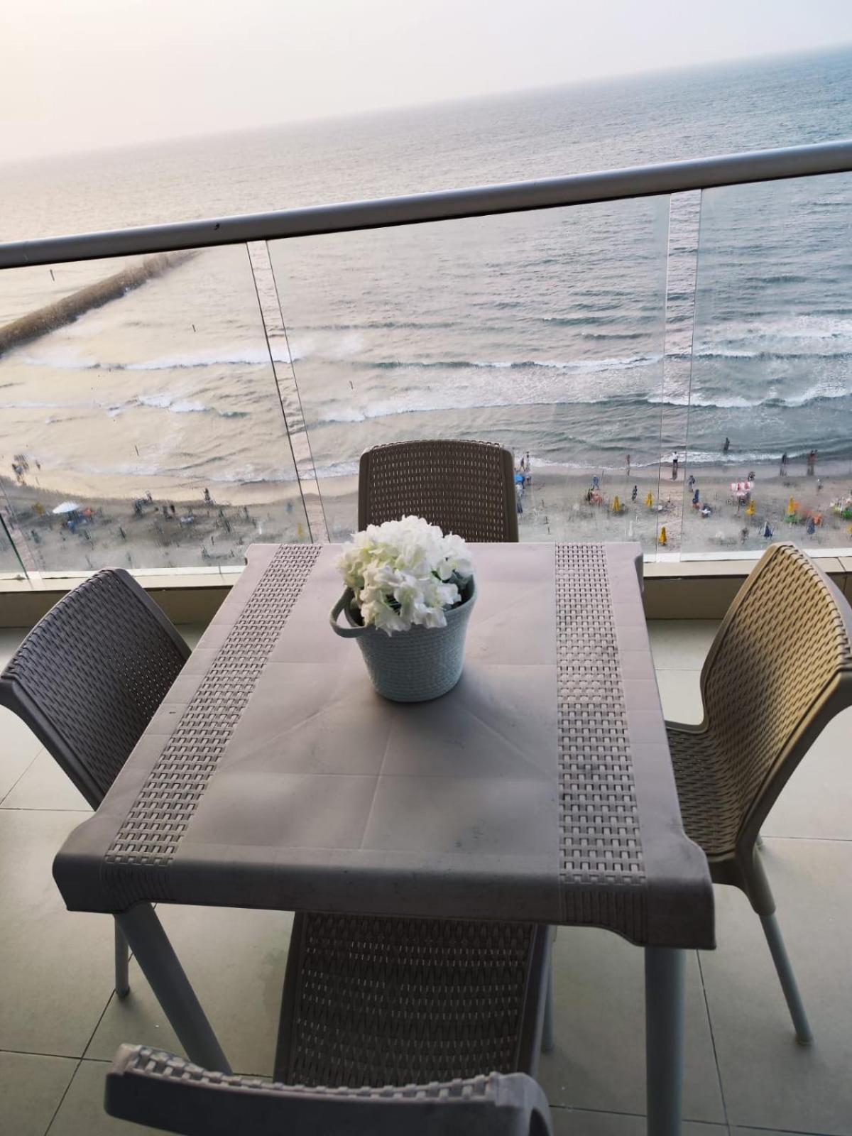 Apartamento Palmetto Beach Vista De Frente Al Mar Cartagena