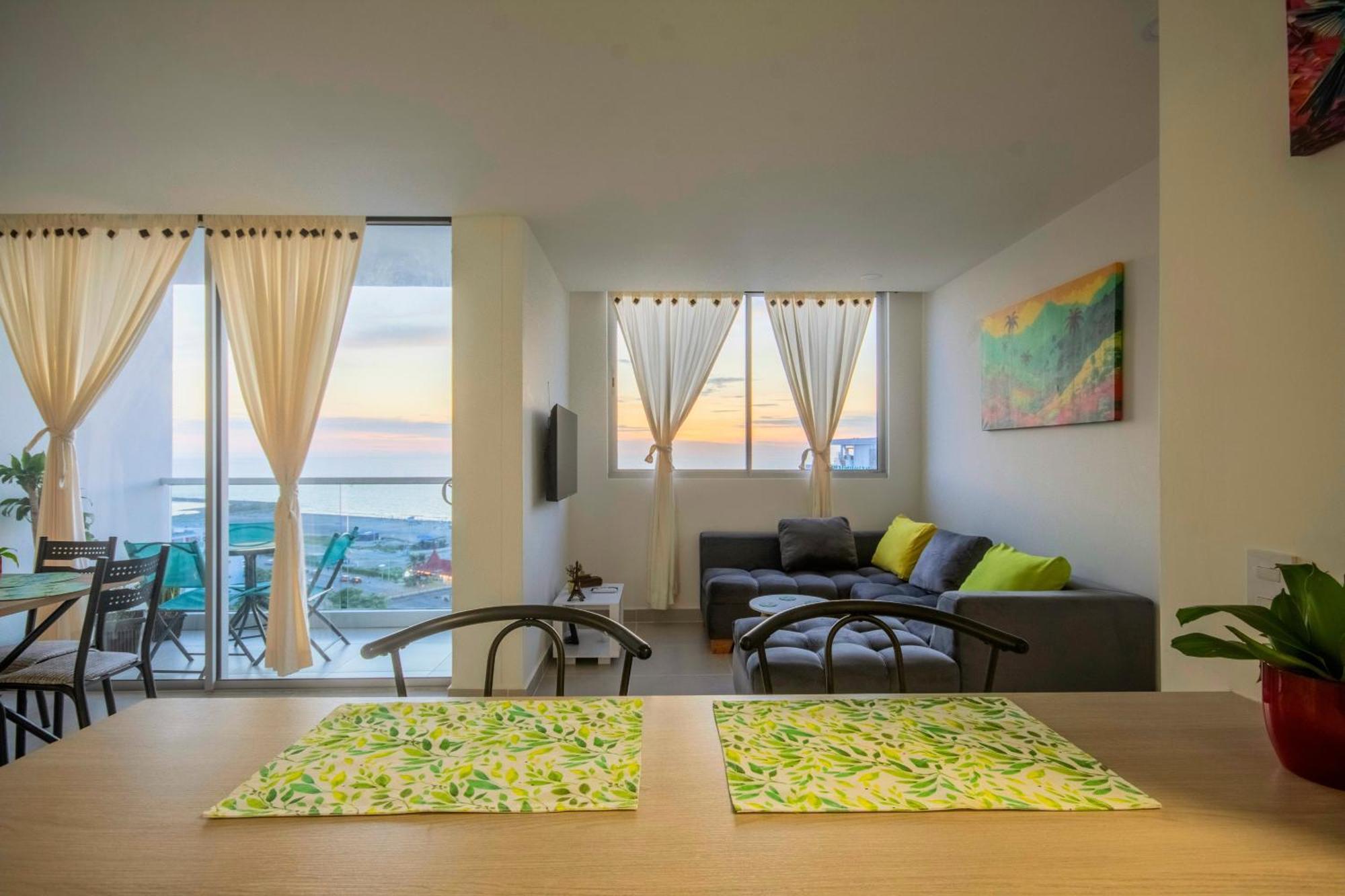Apartamento Exclusivo En Cielo Mar-playa Americas, Con Maravillosas Vistas Del Atardecer De