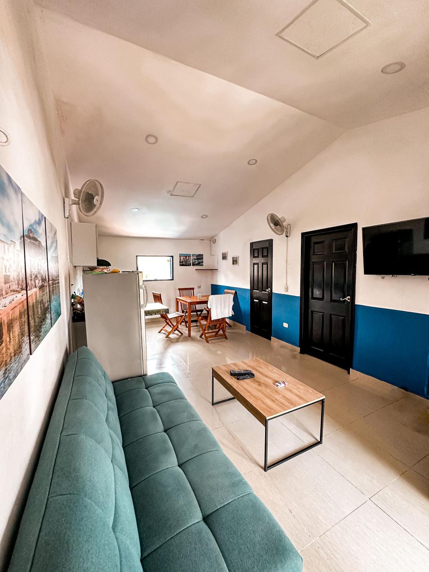 Albergue Casa Del Puerto &
