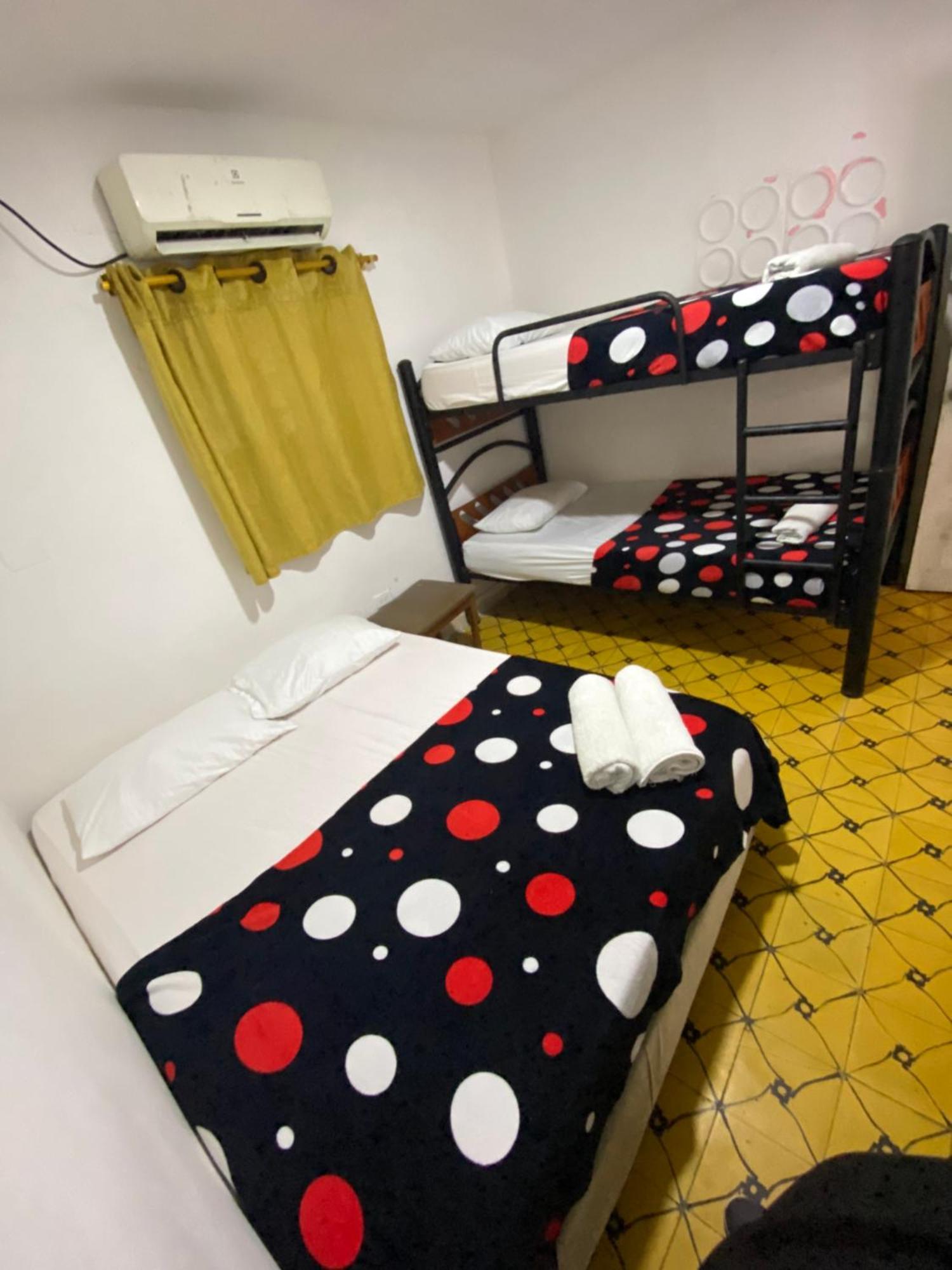 Casa de hóspedes Hostal Familiar Caribbean Blue *
