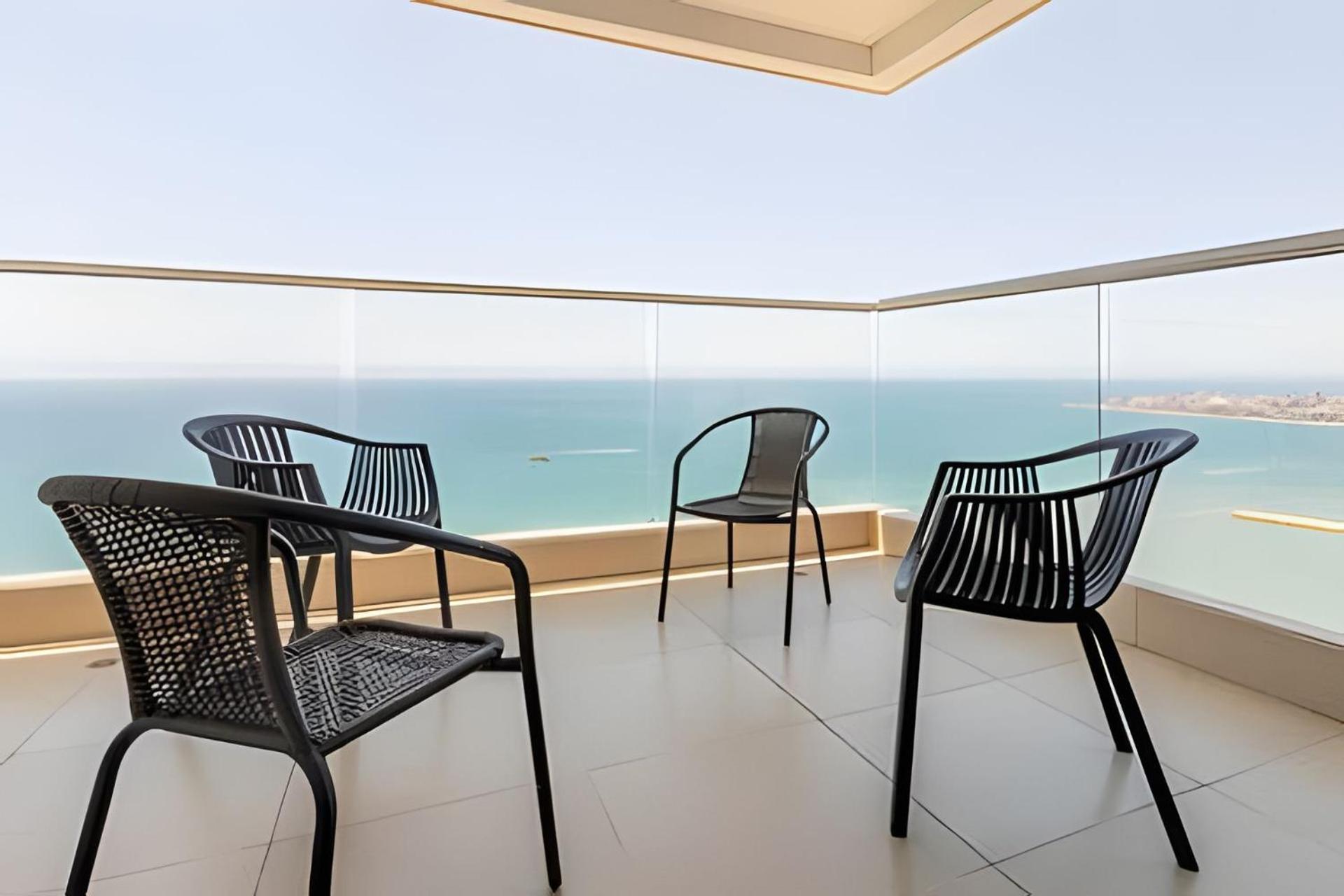 Apartment Laurdhomes Palmetto Floor 32, Sea View, 3hbt