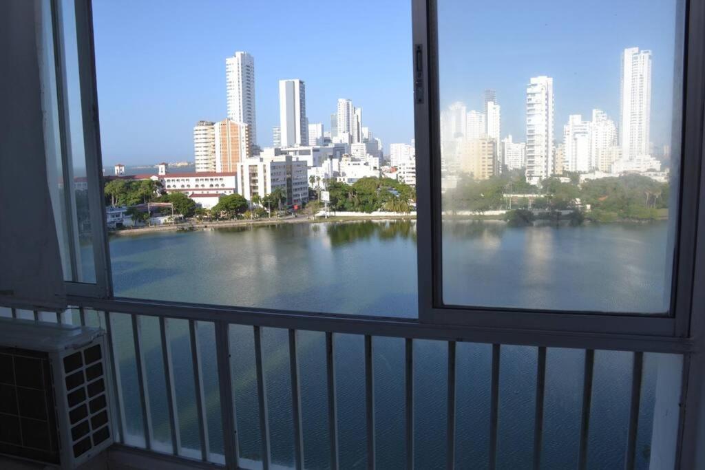 Con Hermosa Vista