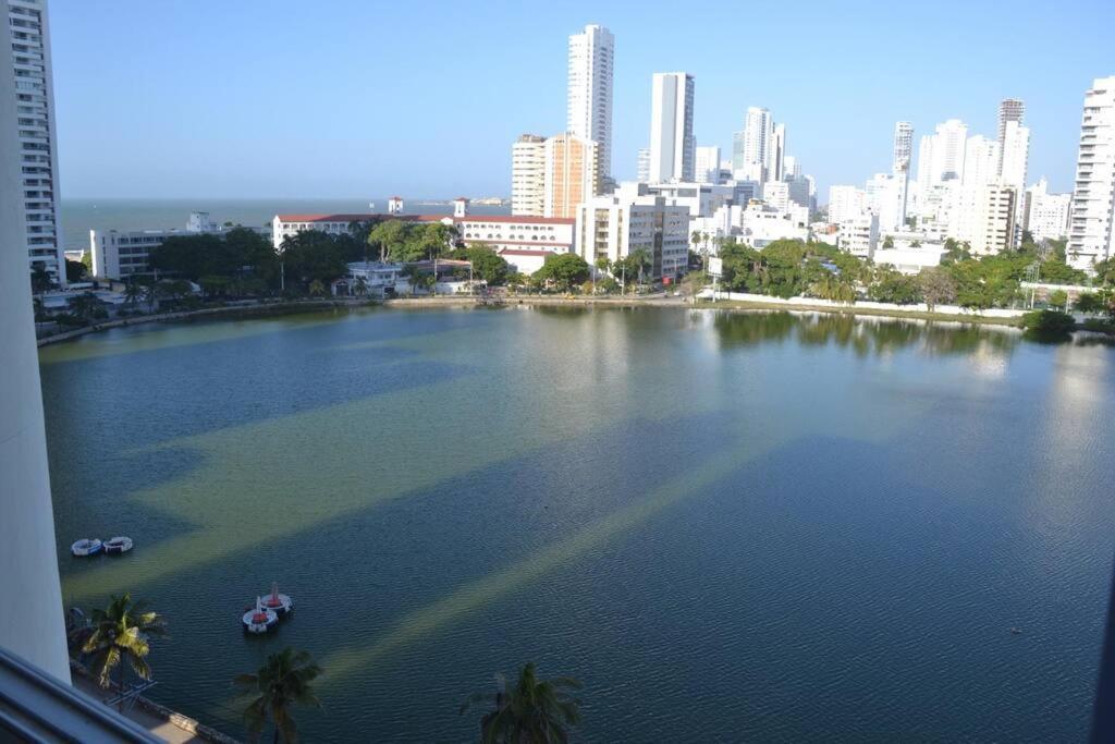 Apartamento Con Hermosa Vista *