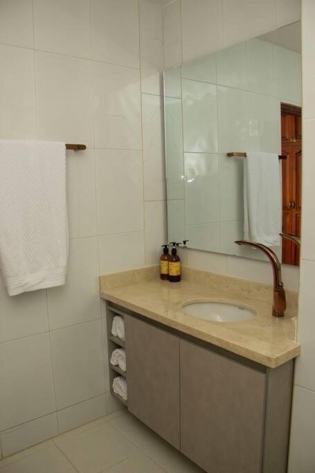 Walled City, El Centro - Amenities, Apartment Cartagena