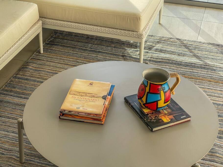 Exclusive 2 Bedroom Loft Apartment *