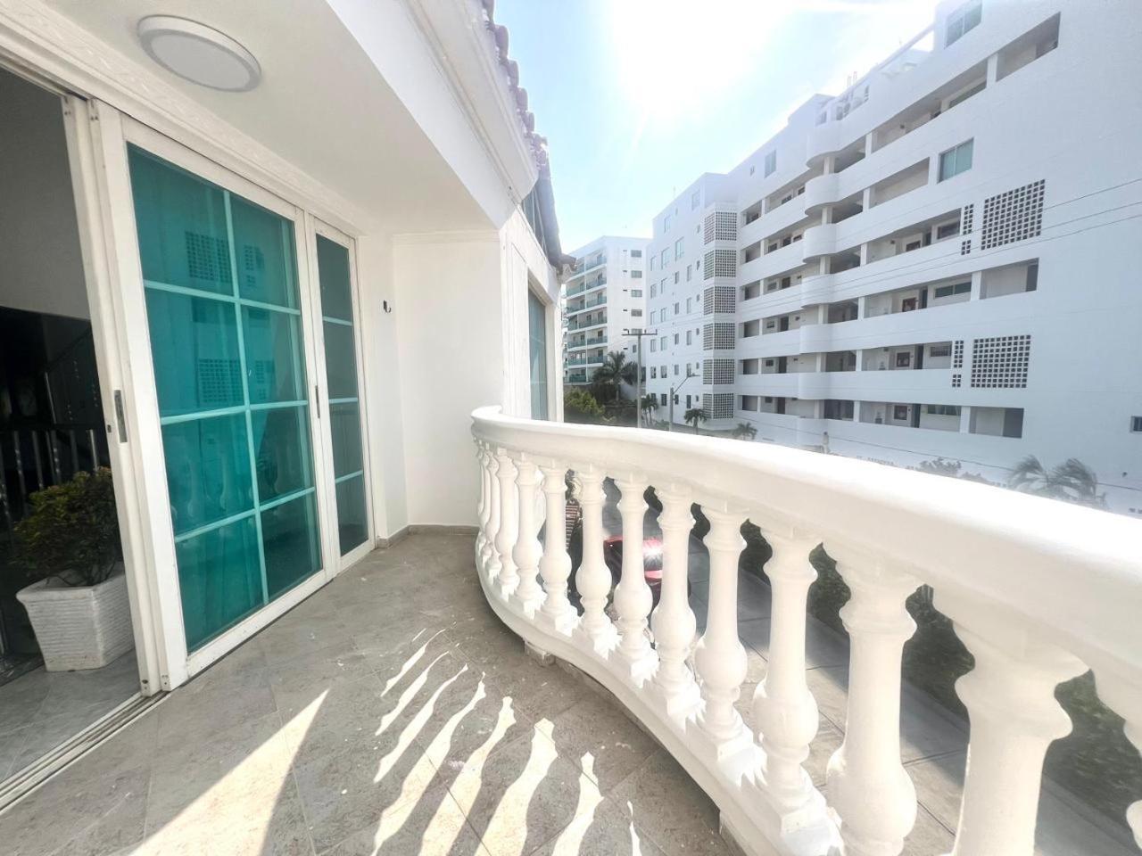 Holiday home Private House - 4 Pisos - 100 Mts De La Playa Cartagena